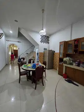 DIJUAL CEPAT RUMAH JL. S. PARMAN  DAERAH INTI KOTA - GATOT SUBROTO