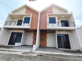 Rumah  siap huni. 3kt 2km cipayung  bambu apus bisa kpr