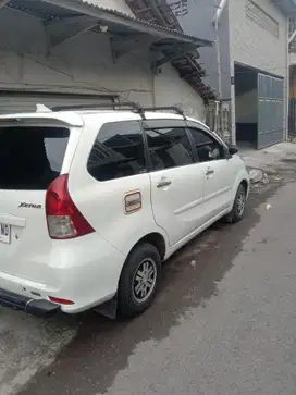 Daihatsu Xenia 2014 Bensin