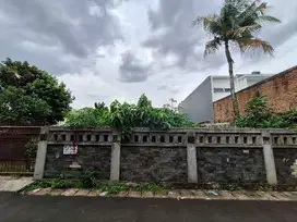 TANAH SIAP BANGUN PEJATEN BARAT JALAN PEKAYON