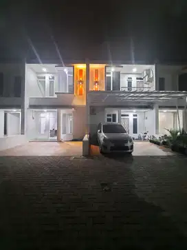 READY SIAP HUNI 1M  AN 5 MENIT KE MALL PONDOK GEDE Free Biaya Biaya