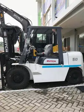 FORKLIFT FD50 5 TON BRAND UNITCM
