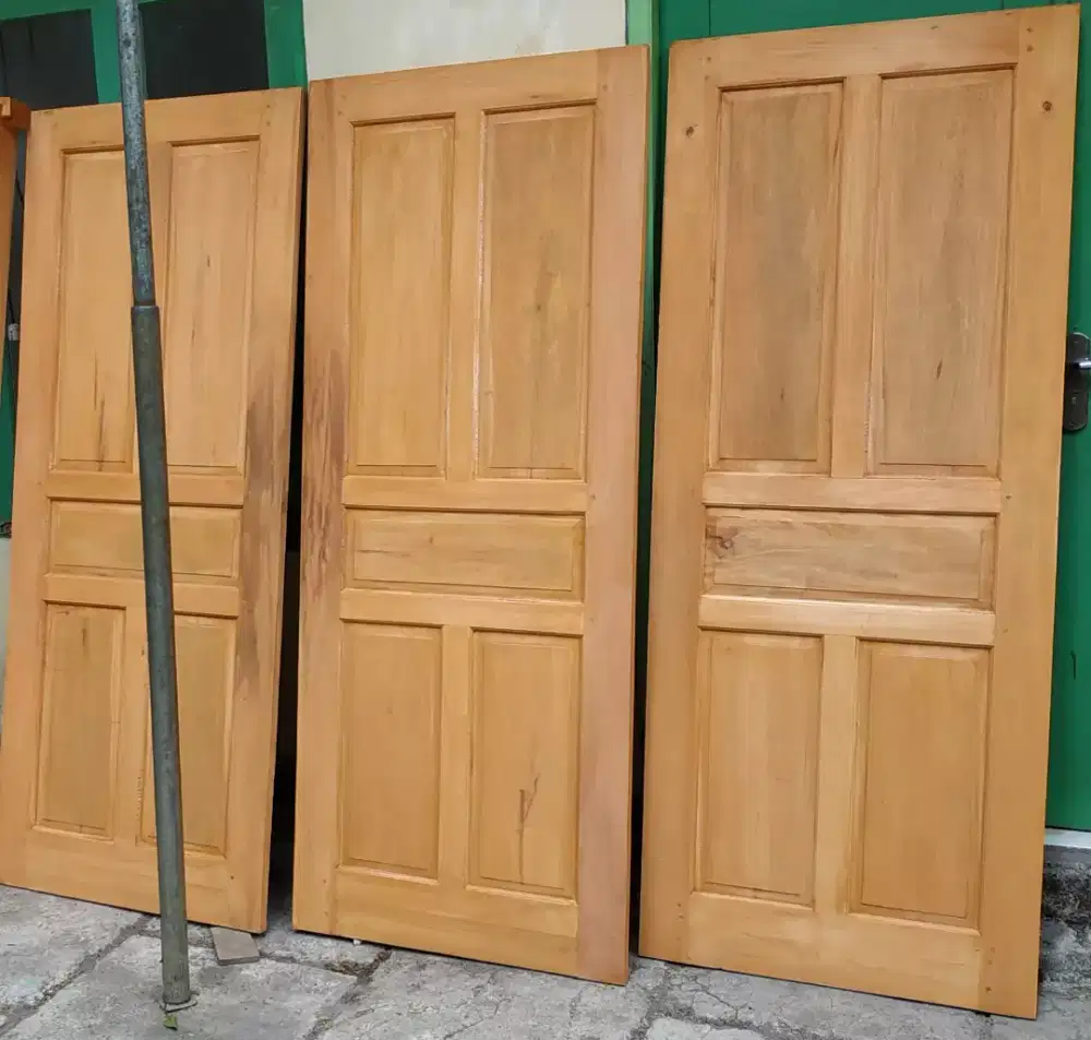 Pintu kamar model blox prostek
