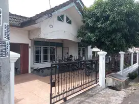 DIJUAL RUMAH JALAN SWAKARYA DEMANG LEBAR DAUN PALEMBANG
