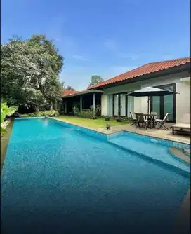 RUMAH MEWAH 1 LANTAI DESIGN BY YORI ANTAR DI KEMANG JAKARTA SELATAN