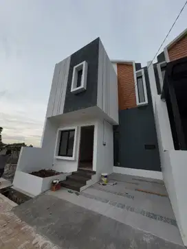 Rumah 2 Lantai dikota Bekasi akses paling dekat pintu tol Jatiasih