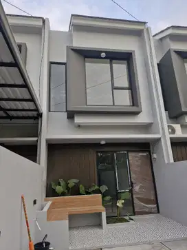 DIJUAL RUMAH DEKET TOL JATIASIH 800 JUTAAN SUPER LUAS