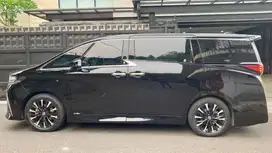 Toyota Alphard 2024 Bensin