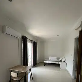 Rumah disewakan cluster beryl timur summarecon