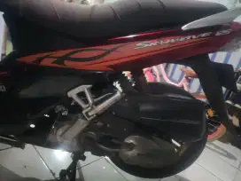 Suzuki  Skywave 125 warna Merah hitam tahun  2010