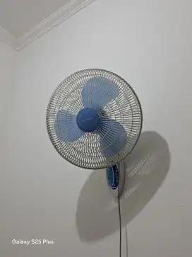 KIPAS ANGIN DINDING Miyako WALL FAN 16in