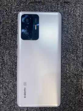 Xiaomi 11T hp dan charger saja