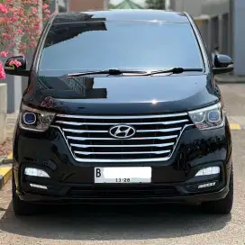 Hyundai H1 2.5 CRDi Royale Diesel Facelift 2018 Hitam AT Solar