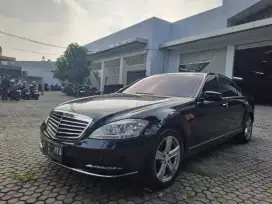 Mercedez Benz S300 istimewa