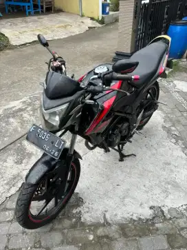 Honda CB 150 thn 2014 plat F bogor