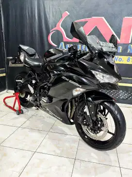 Zx25r 4cilinder km.5rb free knalpt Racing mewah.Anugerah motor rungkut