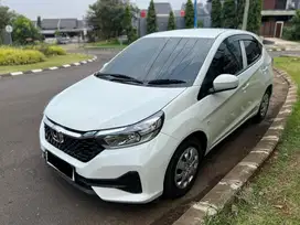 Dijual brio manual 2023 seperti baru