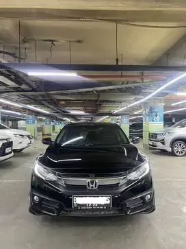 Honda Civic Turbo 2016 Km record!!