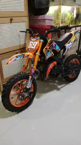 Motor mini trail LENKA GP 69 50 cc no minus mulus