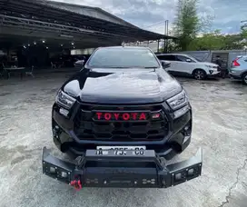 HILUX V 4X4 2024 AUTOMATIC FACELIF Km 5 Ribu Full Acecoris