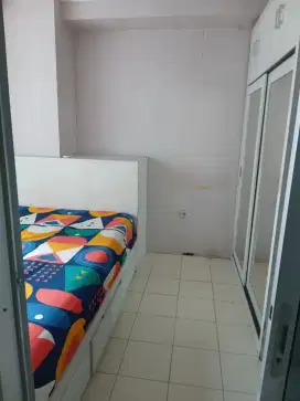 Disewakan apartemen tipe 2 kmr bersih murah jakarta barat