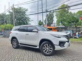 TDP Rendah Toyota Fortuner 2.4 4x2 VRZ Solar-AT 2016 VJB