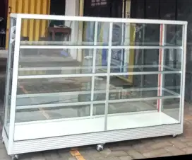Etalase ukuran 200 cm x 50cm x 70cm