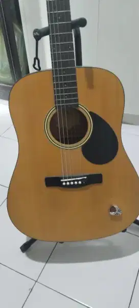 Gitar akustik string