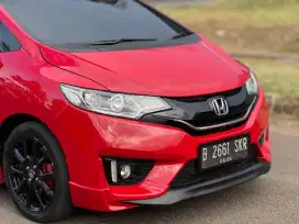 Honda Jazz GK5 1.5 RS CVT 2016 Merah, Terawat & Siap Pakai