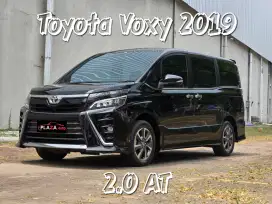 Toyota Voxy 2019 2.0 AT (Dp 24jt)Rdy 2 unit