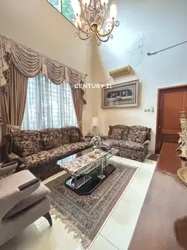 Dijual rumah posisi hook dalam cluster premium Bintaro Sektor 9