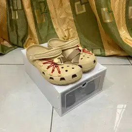 crocs lockdown classic clog