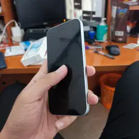 Jual aja nih iphone 15 garansi resmi ibox bh 97% garansi on 01 2026