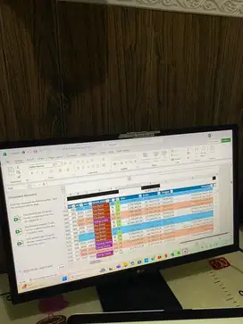 Monitor LG 24 inch