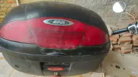 Box motor  givi seken