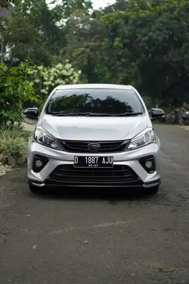 Daihatsu Sirion 1.3 R 2021 Matic