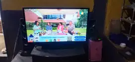 dijual tv bekas masih bagus..bonus STB