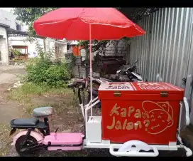 Dijual gerobak jalan sepeda listrik