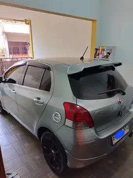 Toyota Yaris 2010 Bensin