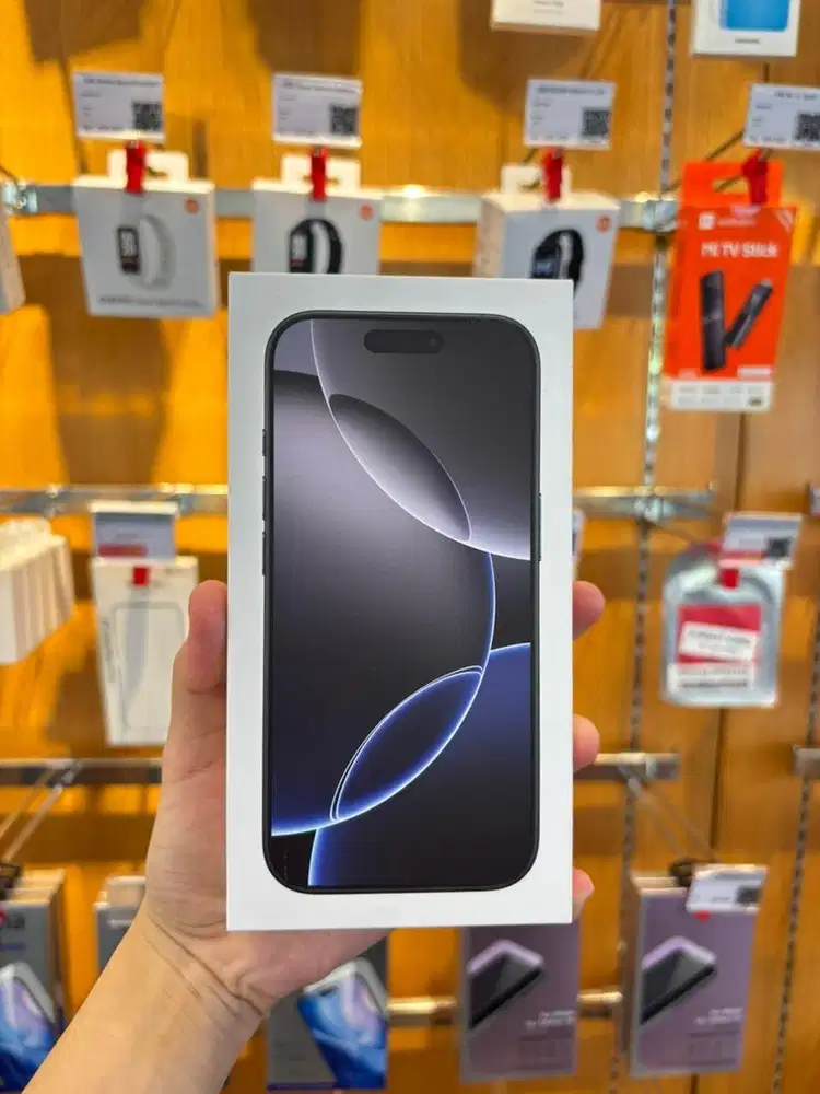 iPhone 16 Pro 128 Black Titanium