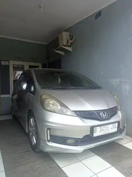 Honda Jazz 2013 Bensin Over Kredit