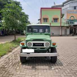 Toyota Hardtop FJ40 Tahun 1978