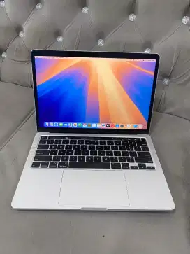 MacBook Pro 2020 i5 Ram 16/512GB Second Termurah