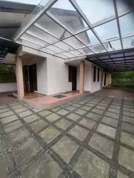 Disewa Rumah 1,5 Lantai Luas 163 m2, 3 Kamar Tidur, Antapani, Bandung