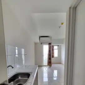 DISEWAKAN APARTEMEN MURAH THE SPRING LAKE BEKASI