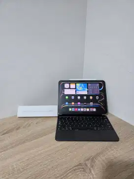 iPad Pro M4 11 Inch 2024 256GB Wifi + Magic Keyboard + Apple Pencil