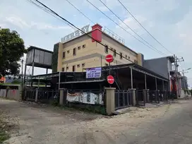 Gedung Merr 57 bisa untuk Kos atau Hotel