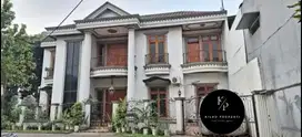 Dijual Rumah Mewah Hook Full Furnish di Taman Kenari, Citeureup, Bogor