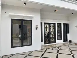 Rumah baru villa cempaka mas Cilangkap Jakarta Timur full renovasi