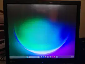 monitor LG tipe 17MB15TO 17inch  touchscreen.